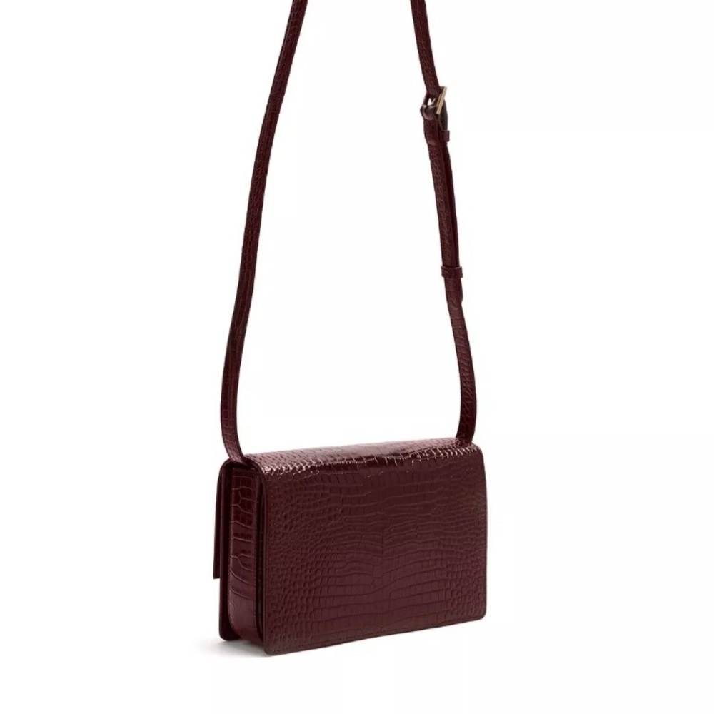 BNWT CROC EMBOSSED SAINT LAURENT BELLECHASSE BAG - Picture 7 of 8